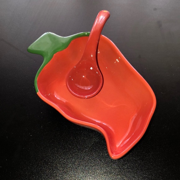 NEW LISTING! Vintage Strawberry Condiment/Gravy Dish - Picture 2 of 5